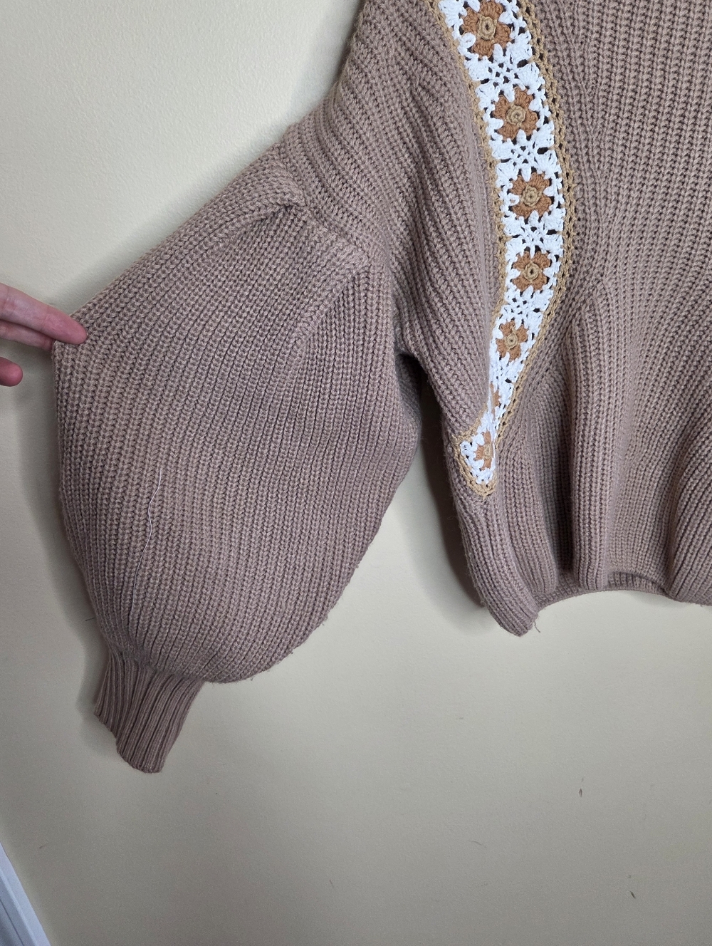 Everyday Chic Boutique Tan Mockneck Sweater Balloon Sleeves Crochet Insets Boho - Picture 4 of 7